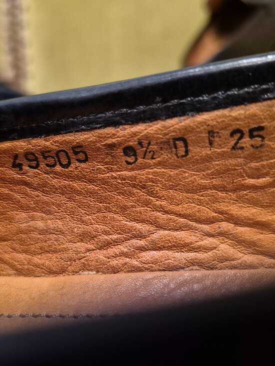 ALLEN EDMONDS  9.5  size men\'s shoes main image 4